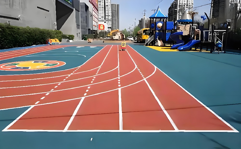 學校塑膠跑道